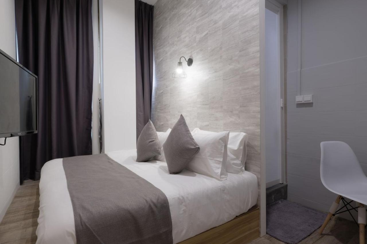 Q Loft Hotels At Bedok Сингапур Экстерьер фото