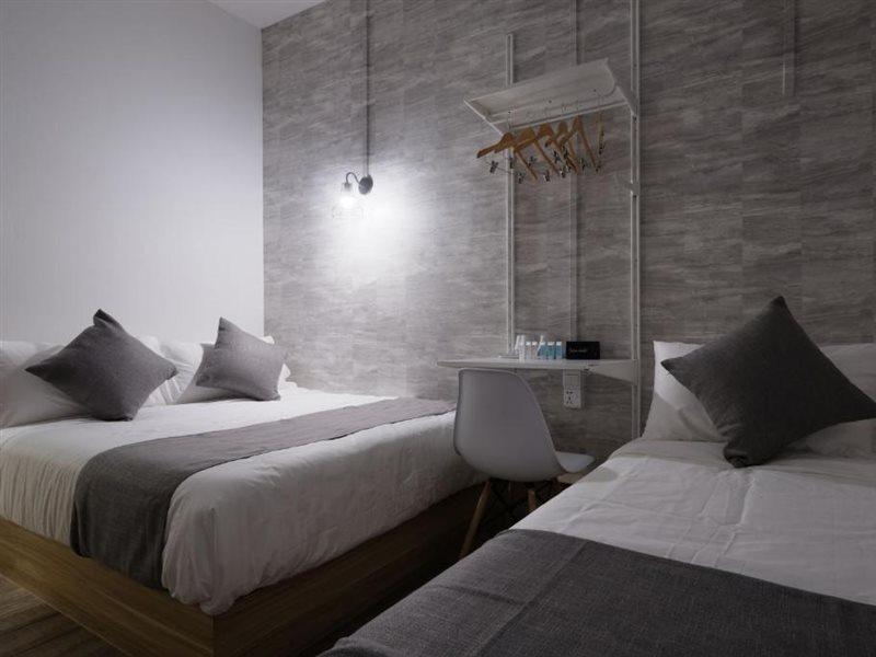 Q Loft Hotels At Bedok Сингапур Экстерьер фото